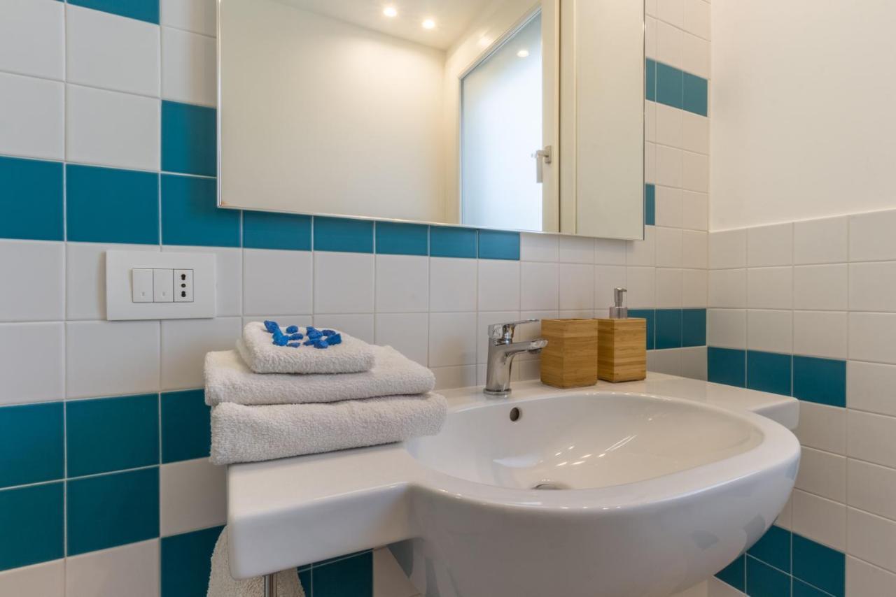 Guesthouse Libeticus كالياري المظهر الخارجي الصورة