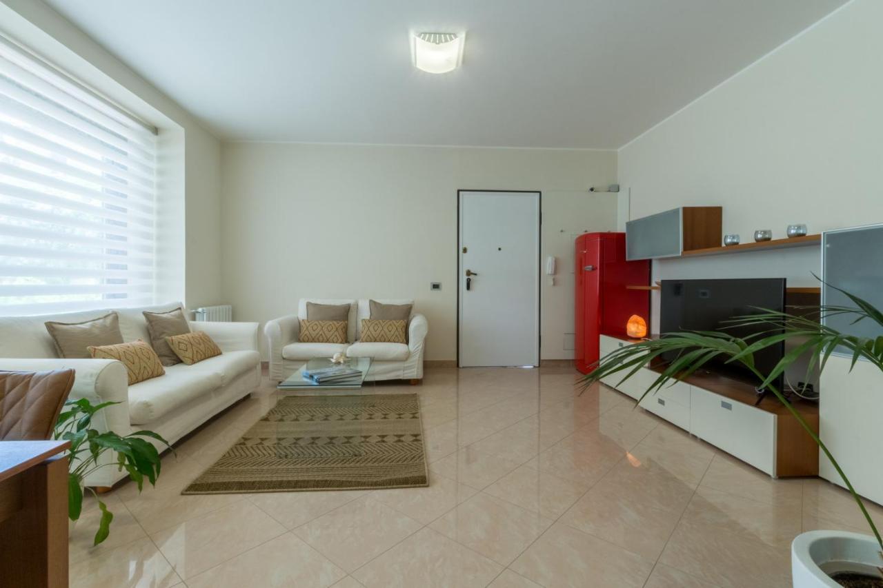 Guesthouse Libeticus كالياري المظهر الخارجي الصورة